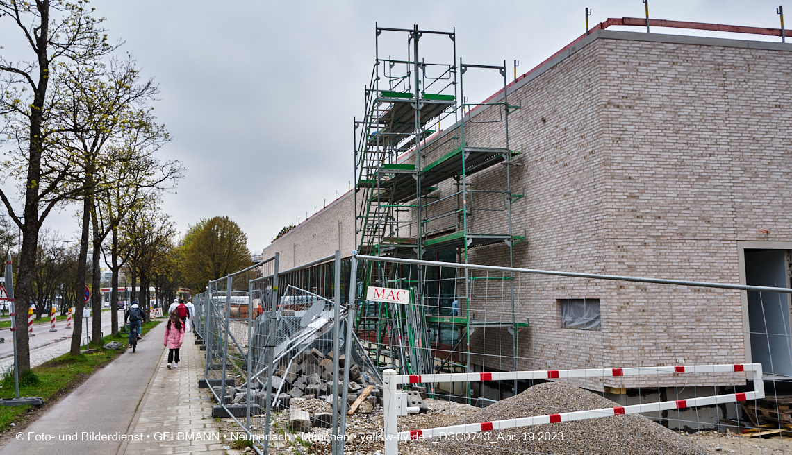 19.04.2023 - Currywurst-Imbiss am Karl-Marx-Ring in Neuperlach